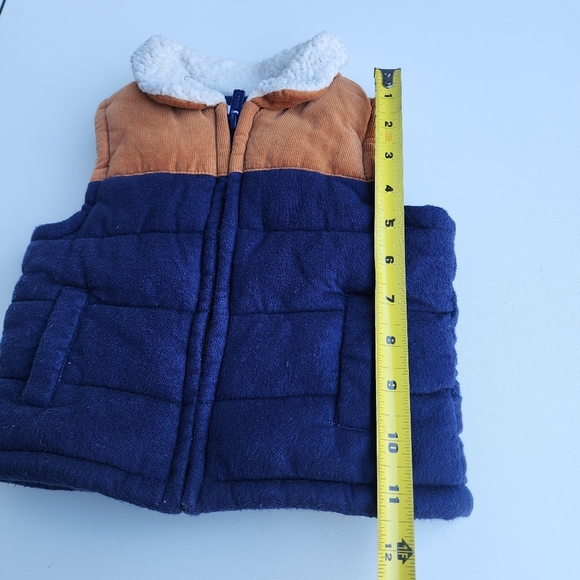 Old Navy Soft Curderoy Puffer Vest Baby Boys Full Zip Blue Brown Sz 6- 12 Mos - Picture 7 of 9